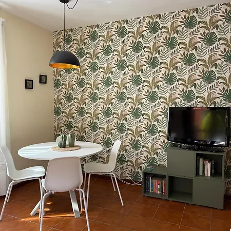 アパート Casa ストレーザ