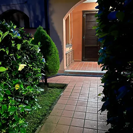 アパート Casa ストレーザ